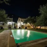 Theonymfi Luxury Villas