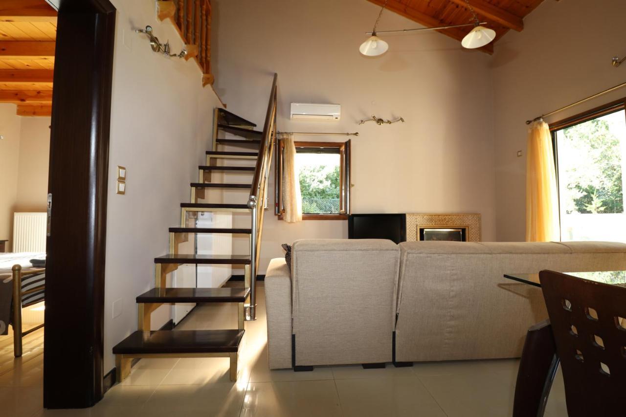 Theonymfi Luxury Apartament