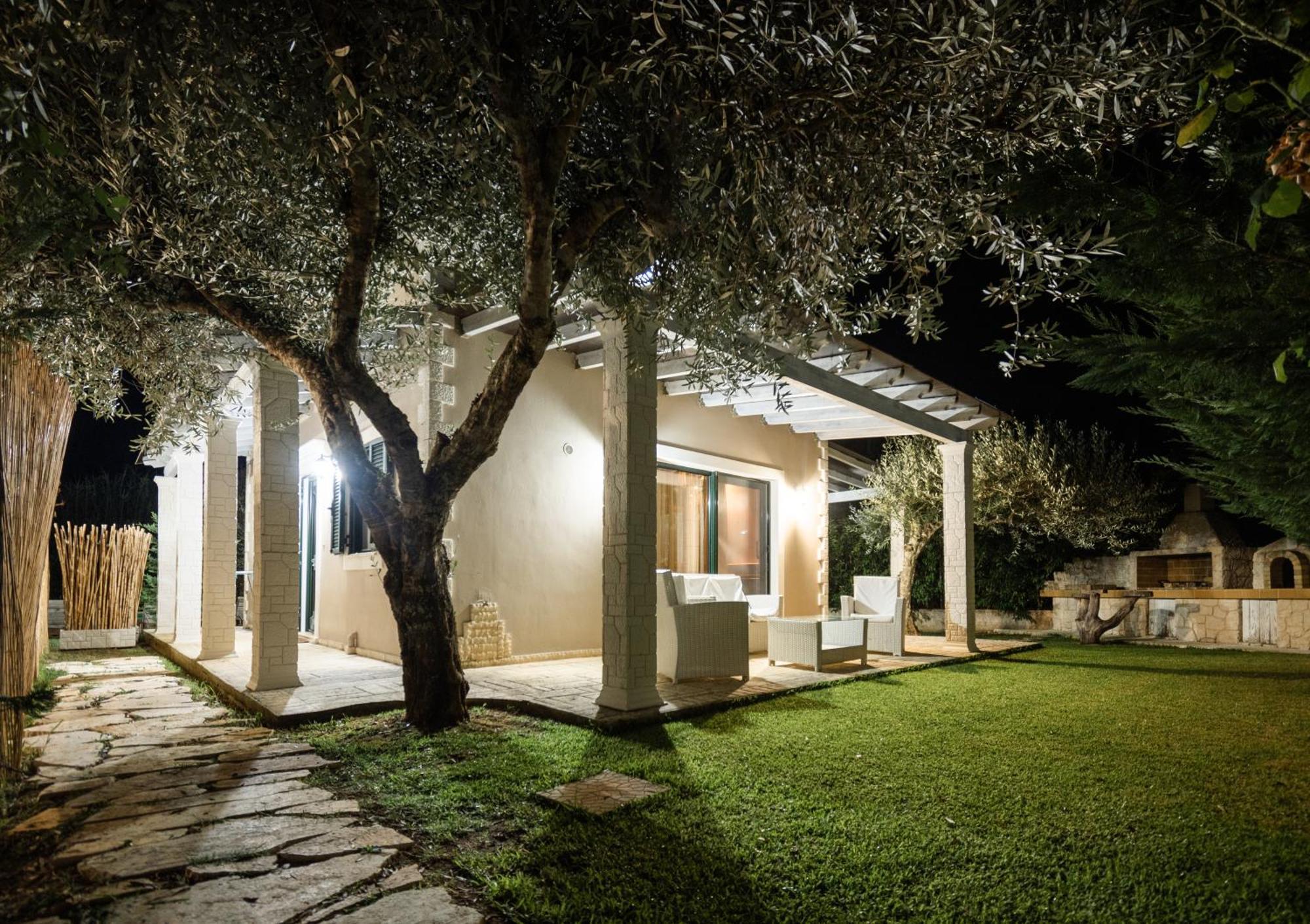 Theonymfi Luxury Apartment